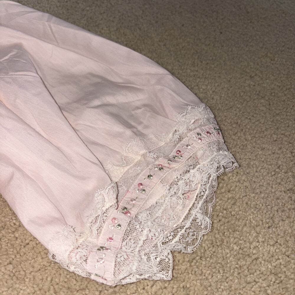 Vintage Unique Barbizon Peignoir Nightgown Robe Set Lace Embroidered Pink SZ M - Picture 4 of 11